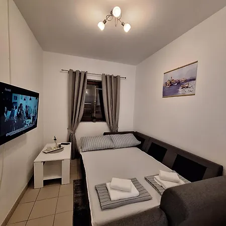 Din2 Ljubic 미미체
